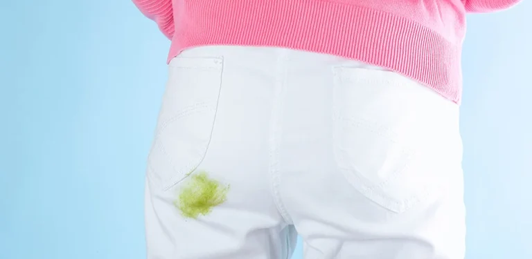How To Remove Grass Stains From Clothes – 10 Easy Tips