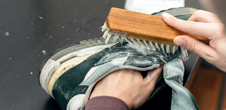 How To Clean Sneakers in 6 Easy Steps