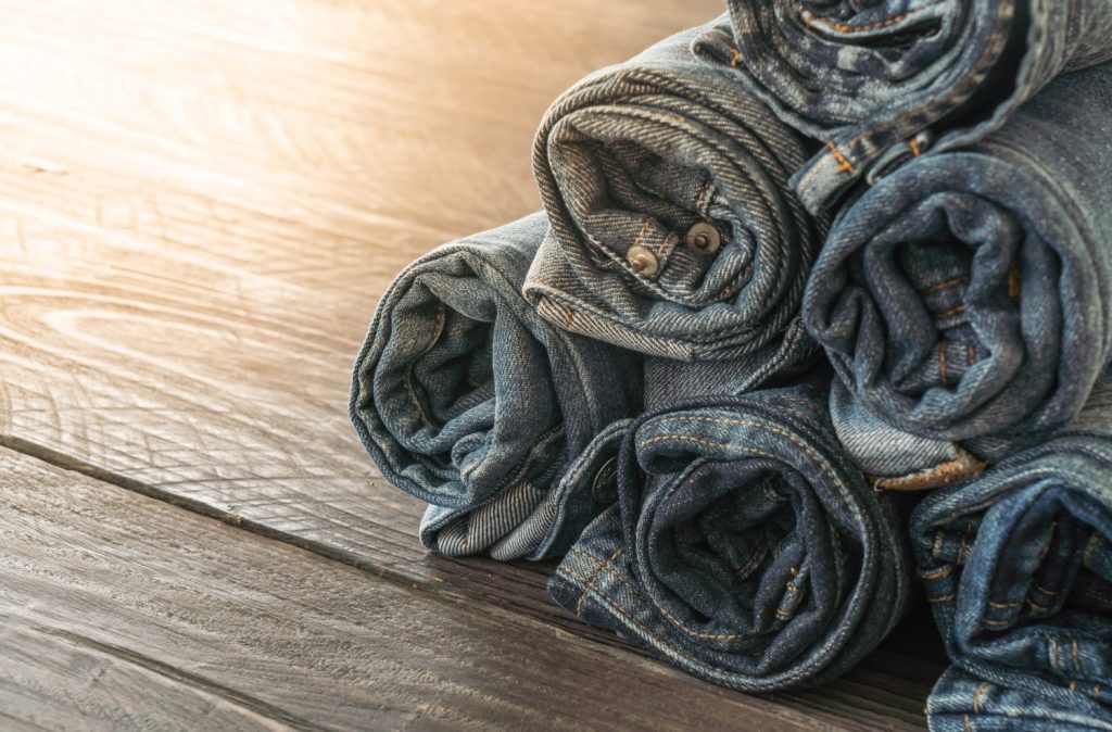 Preparing Your Jeans for Washing