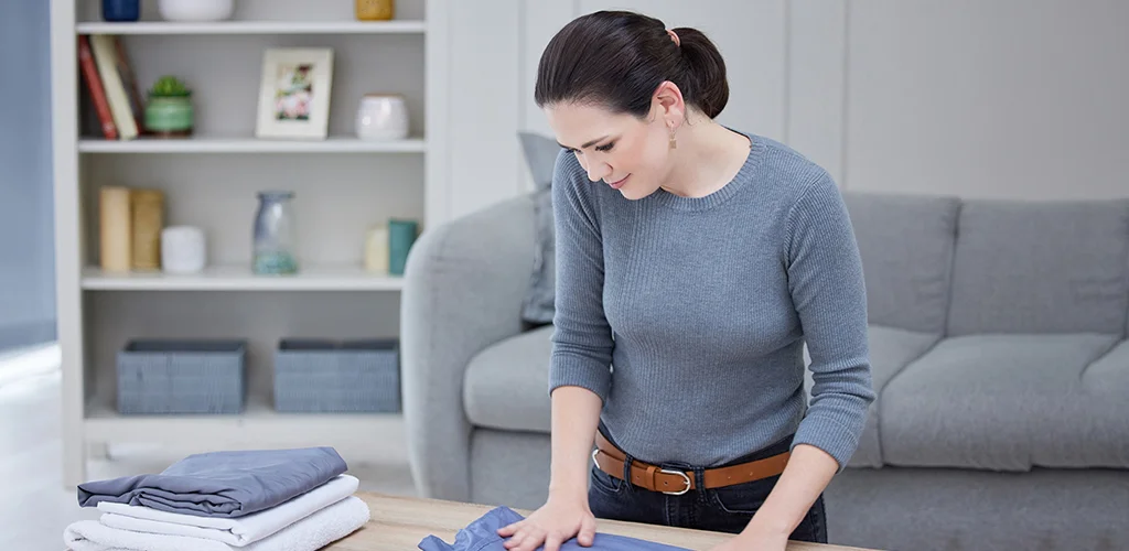 How To Fold Clothes Quickly