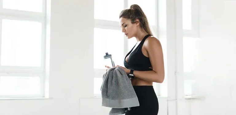 Fresh Gym Clothes: Benefits of Professional Laundry