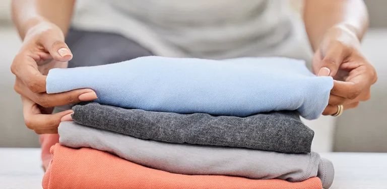 The Benefits of Wash & Fold Services for Busy Americans