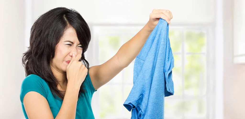 How to Get Cigarette Smell Out of Clothes