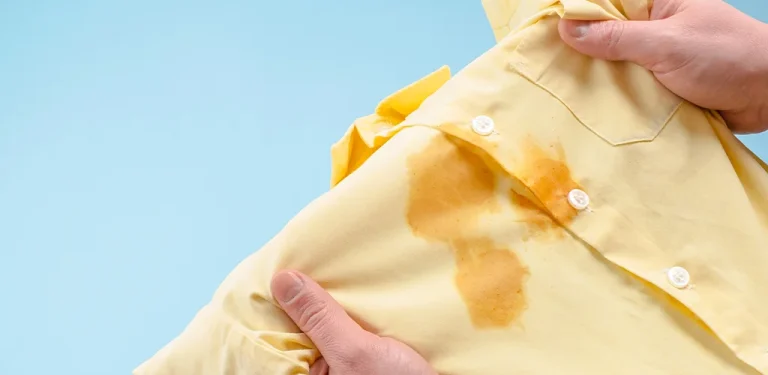How to Get Rid of Oil Stains with Household Ingredients